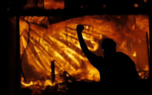 Minneapolis Police Station Torched Amid George Floyd Protest